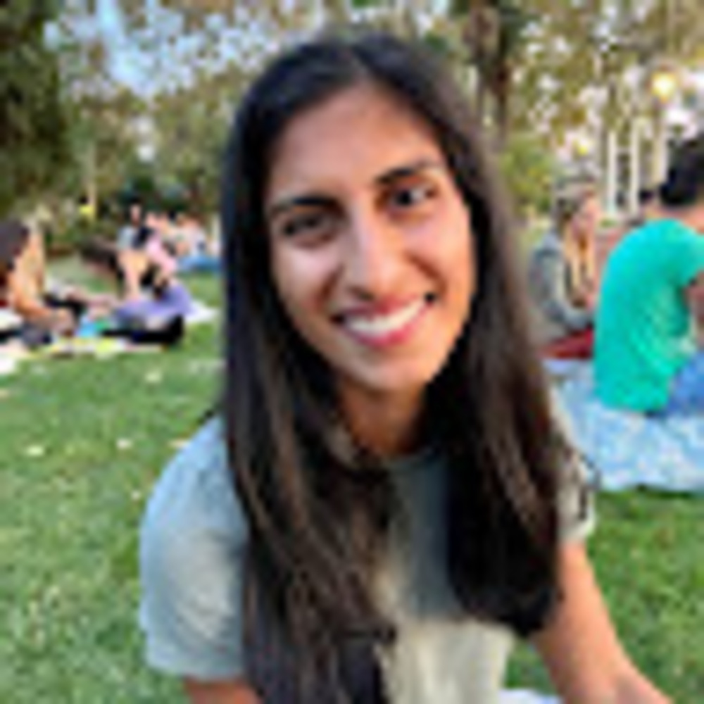 Meet your Posher, Divya